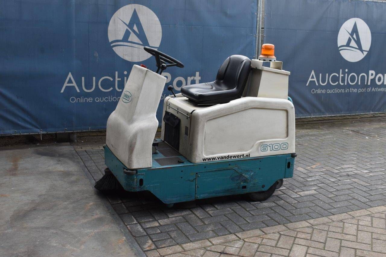 Sweeper Tennant 6100 Electric