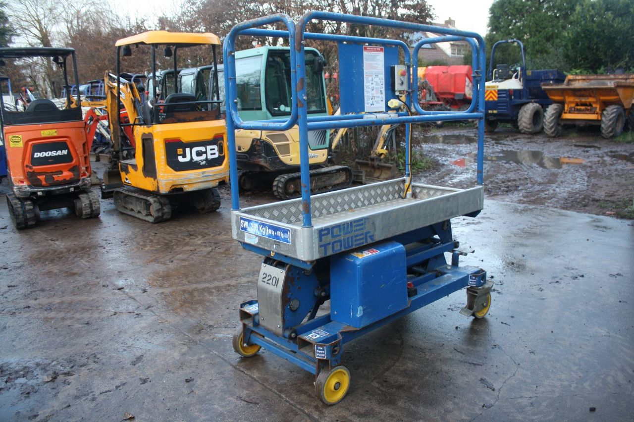 Mast lift Power Tower 5.1 Electric 5.1m
