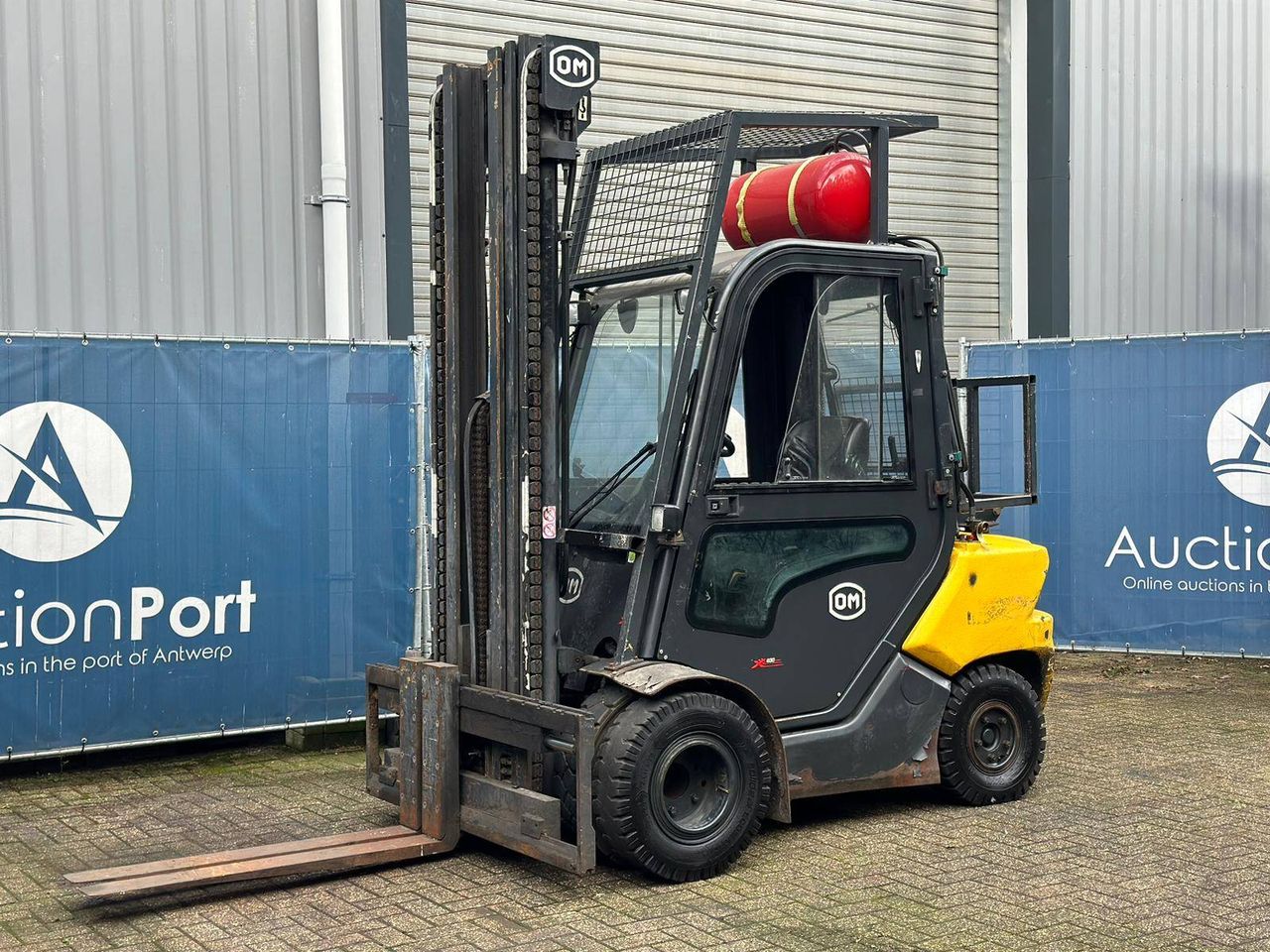 Forklift OM XG30 LPG 3000kg