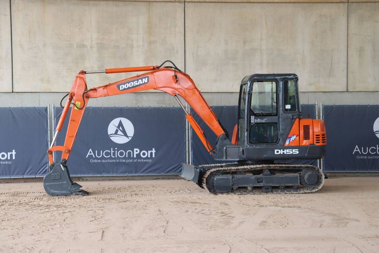 Doosan DH55 Diesel Crawler Excavator