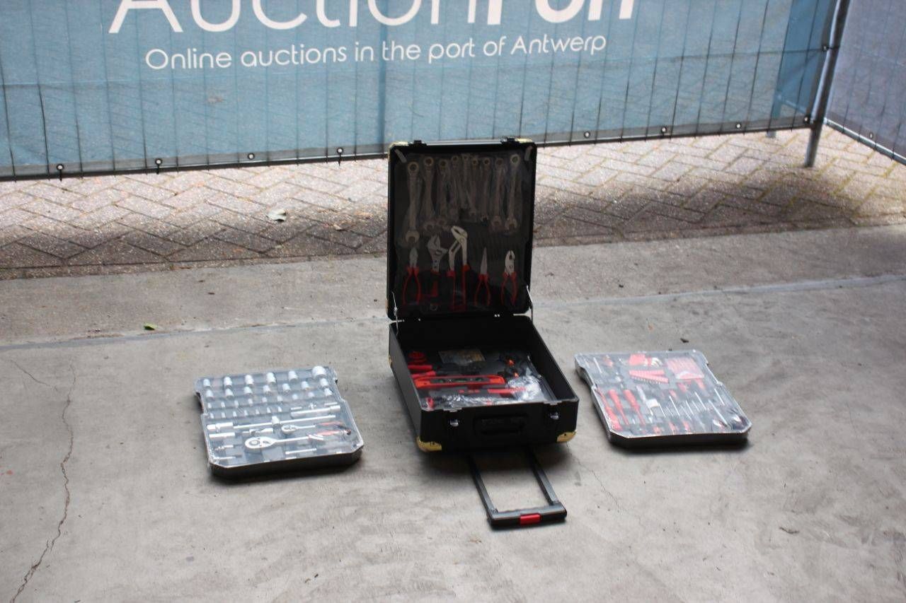 Carrello portautensili con utensili 2025 Nuovo