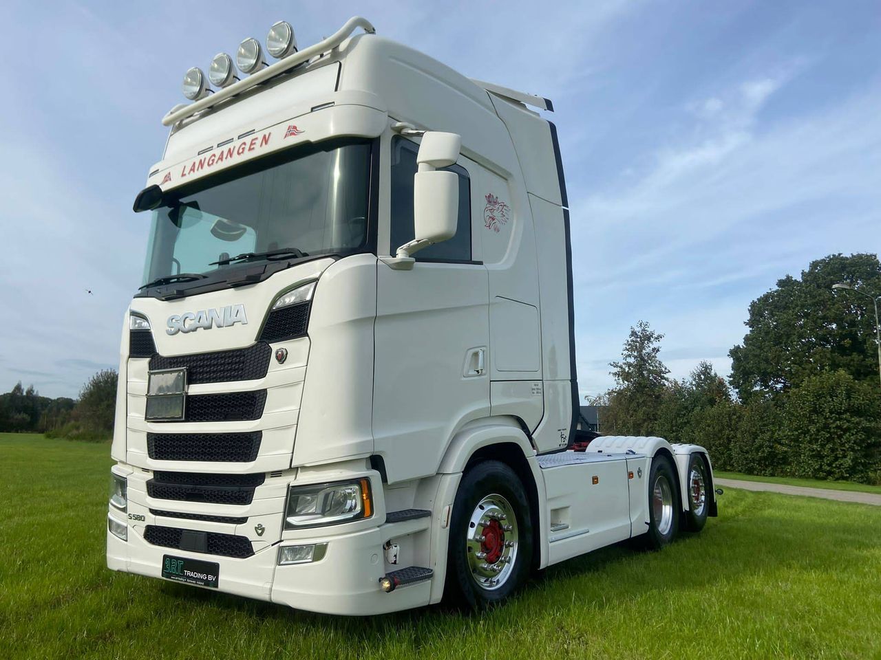 Chassis Cabin Scania 580S Diesel 6x2