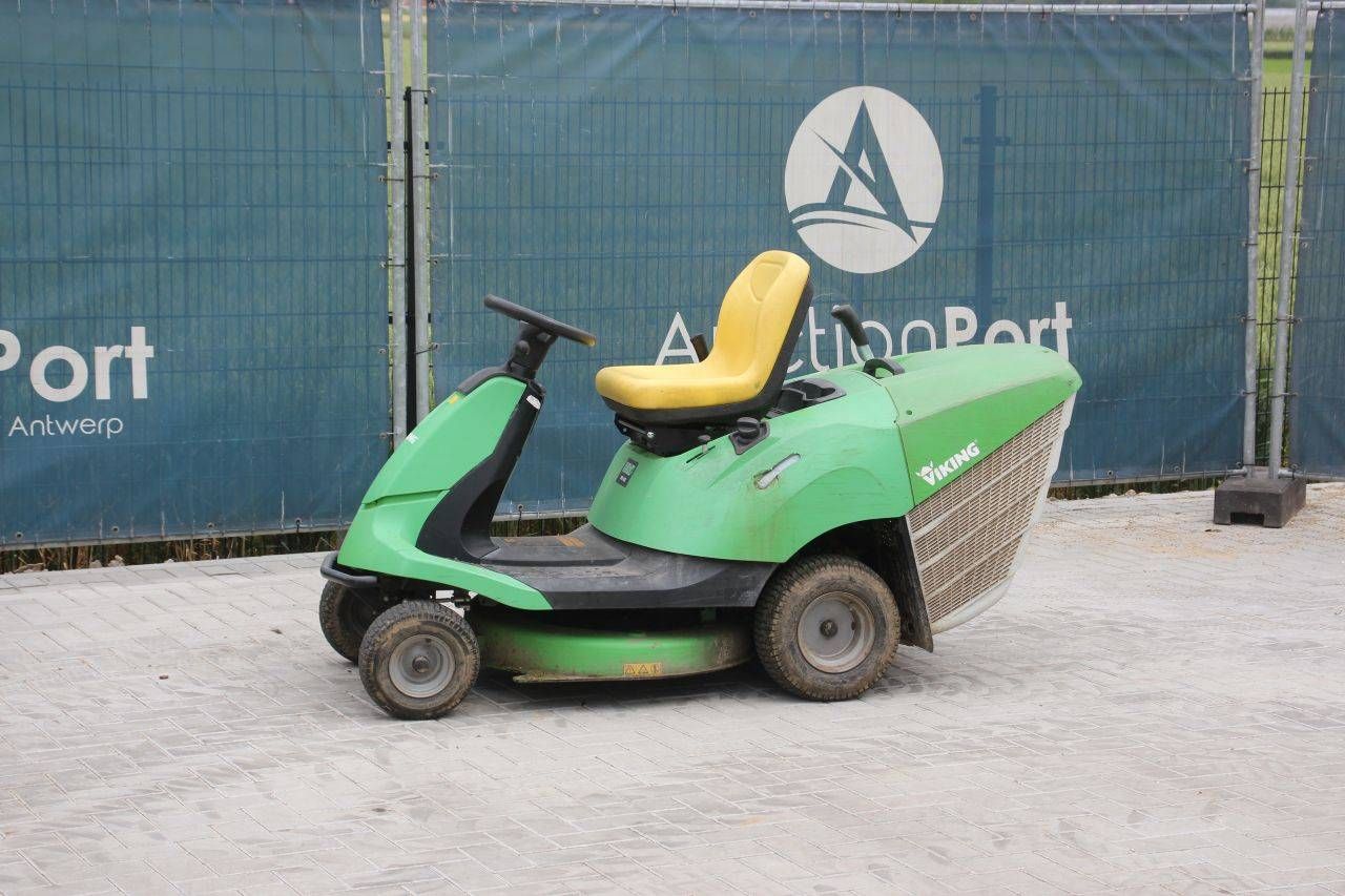 Viking MR4082.0 Ride-on Mower Petrol 2011