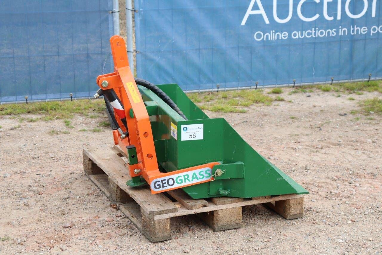 Hydraulic soil bucket Geograss