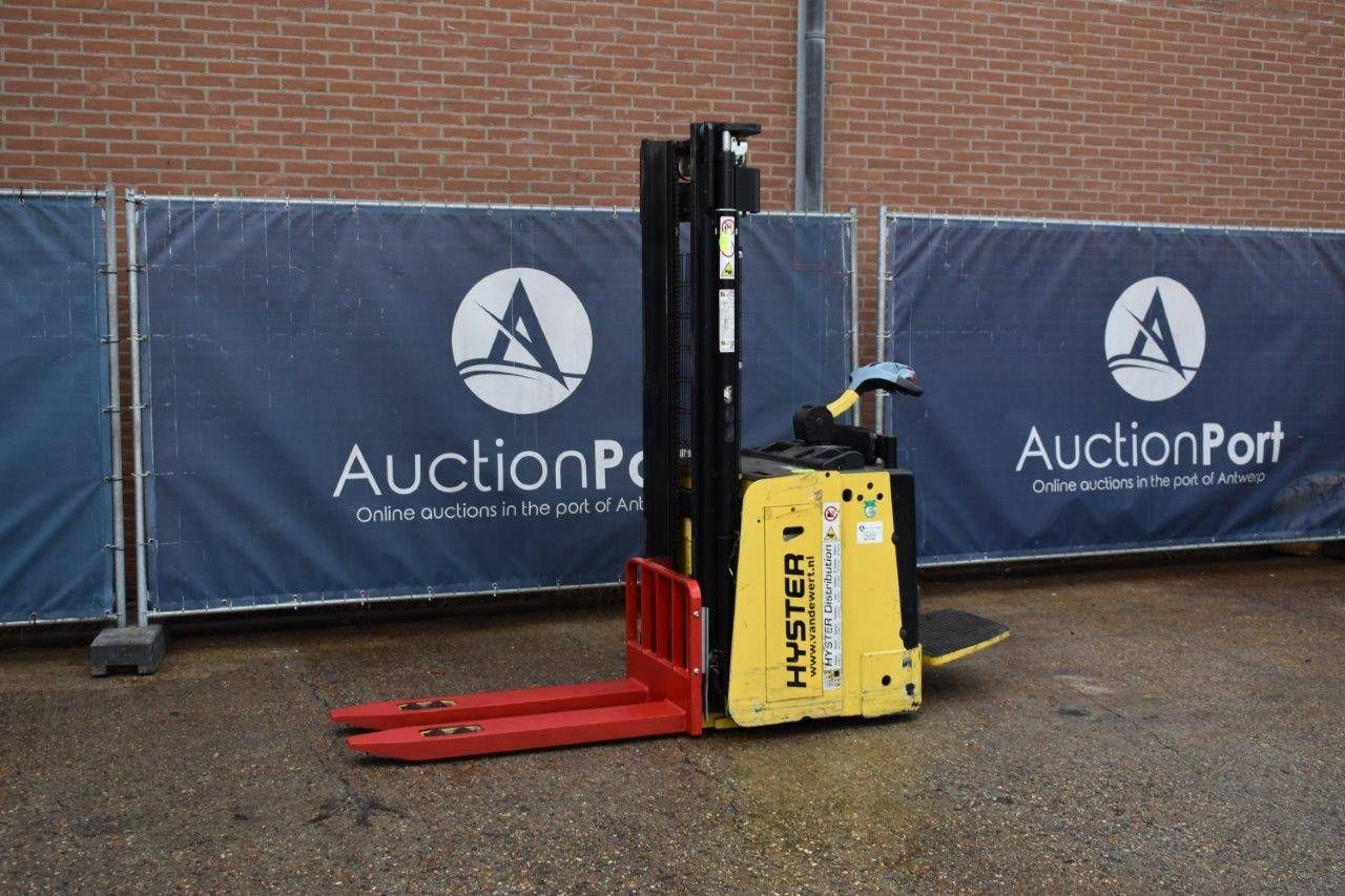 Stacker Hyster S1.5S-3368 IL Electric 1500kg 2008