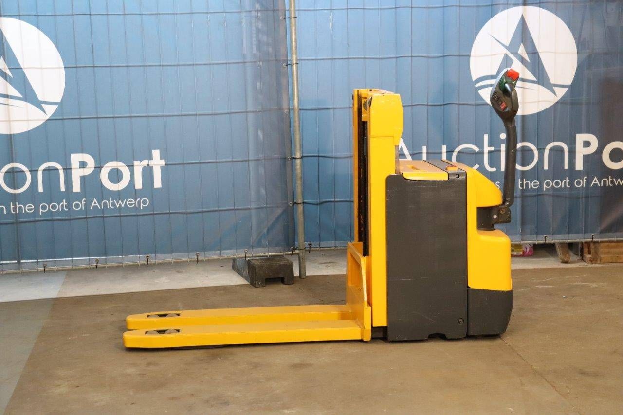 Stacker Jungheinrich EJD220 Electric 2000kg 3m 2010