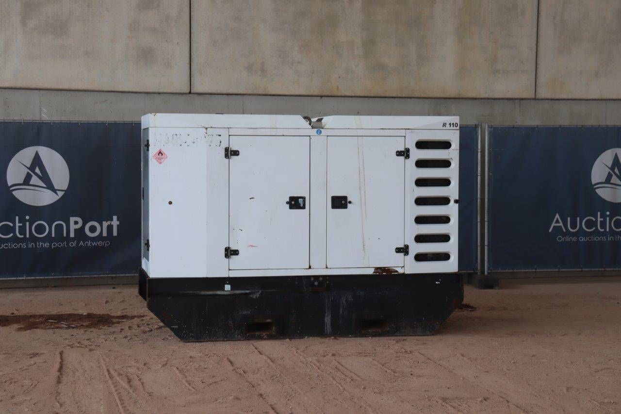 Generator SDMO R110 Diesel 415V