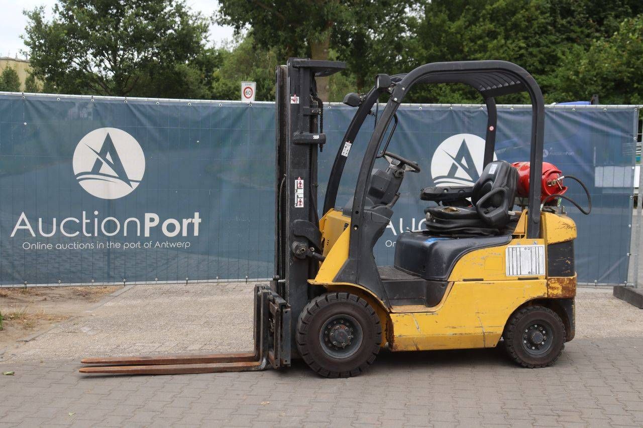 Forklift Caterpillar GP18N LPG 1800kg 4.75m 2004