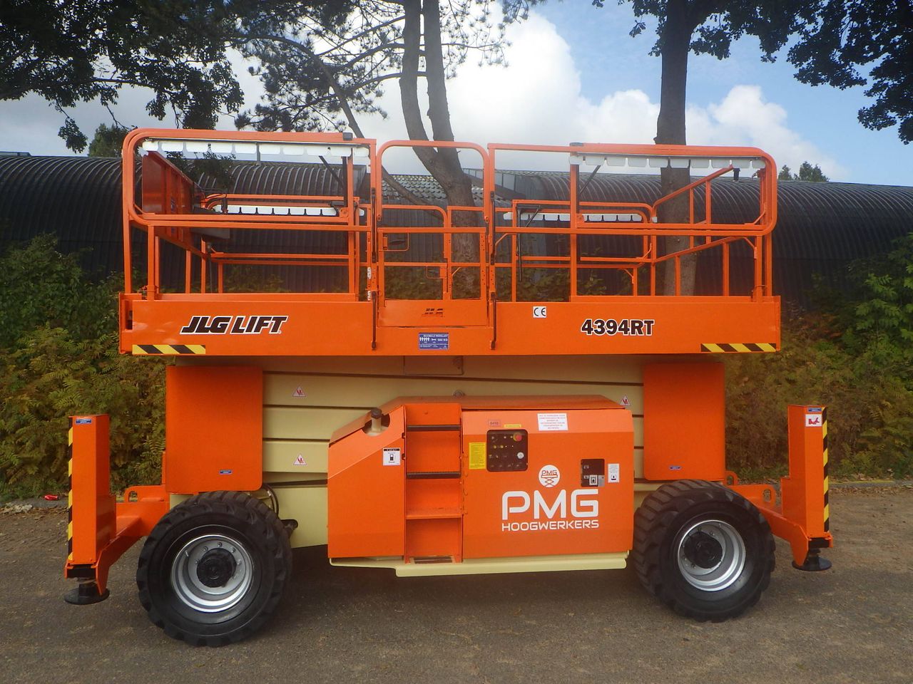 JLG 4394RT Diesel Scissor Lift 15.11m 2016