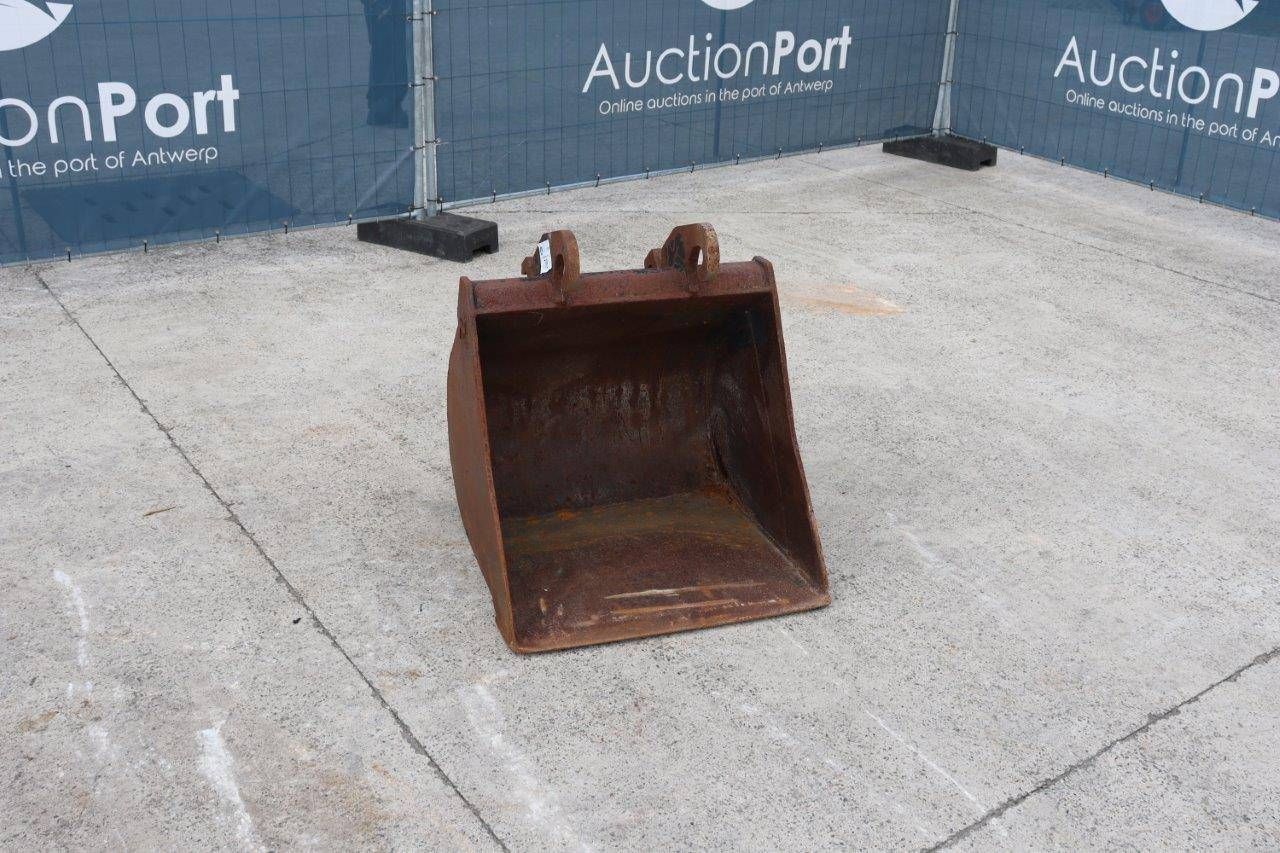 Excavator bucket CW10