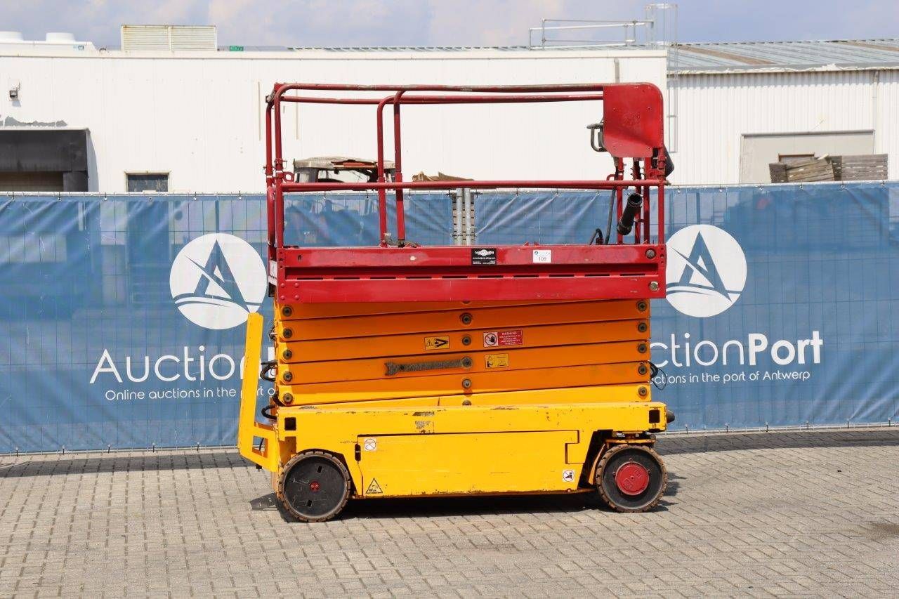Scissor lift Iteco IT12122 Electric 350kg 13.9m 2006