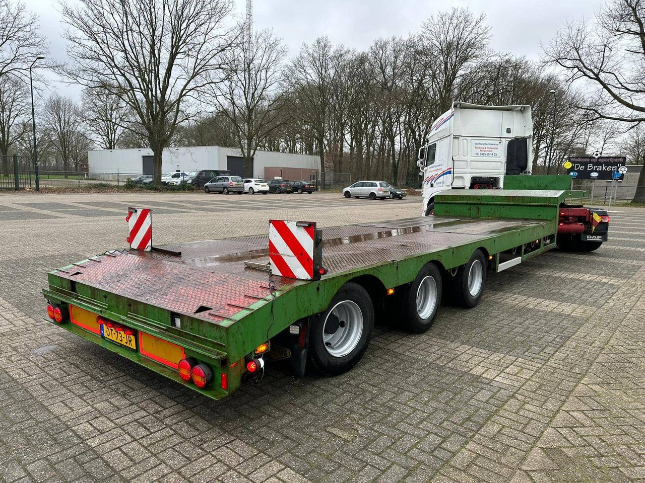 Semi-low loader Broshuis UOPLYST 2004
