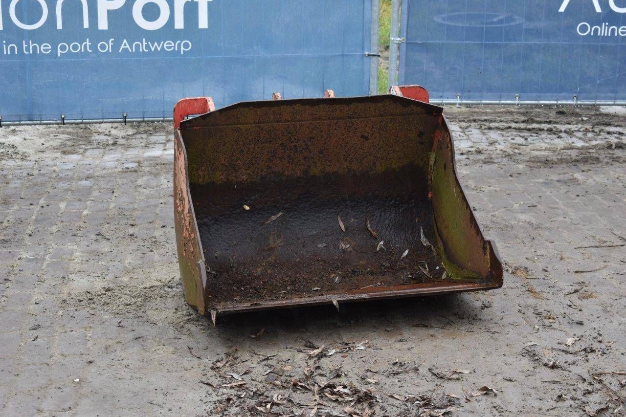 Ground container