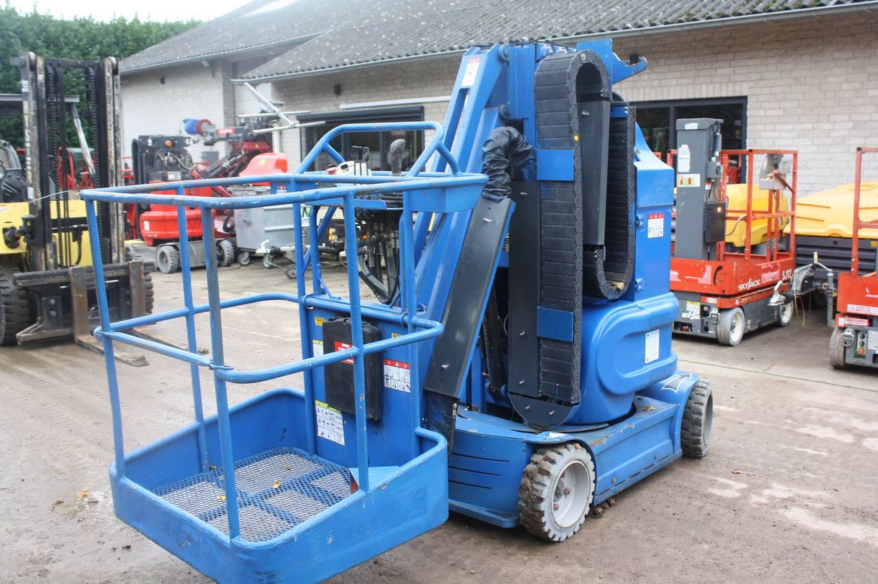 Mast lift ATN 880R Electric 8.8m