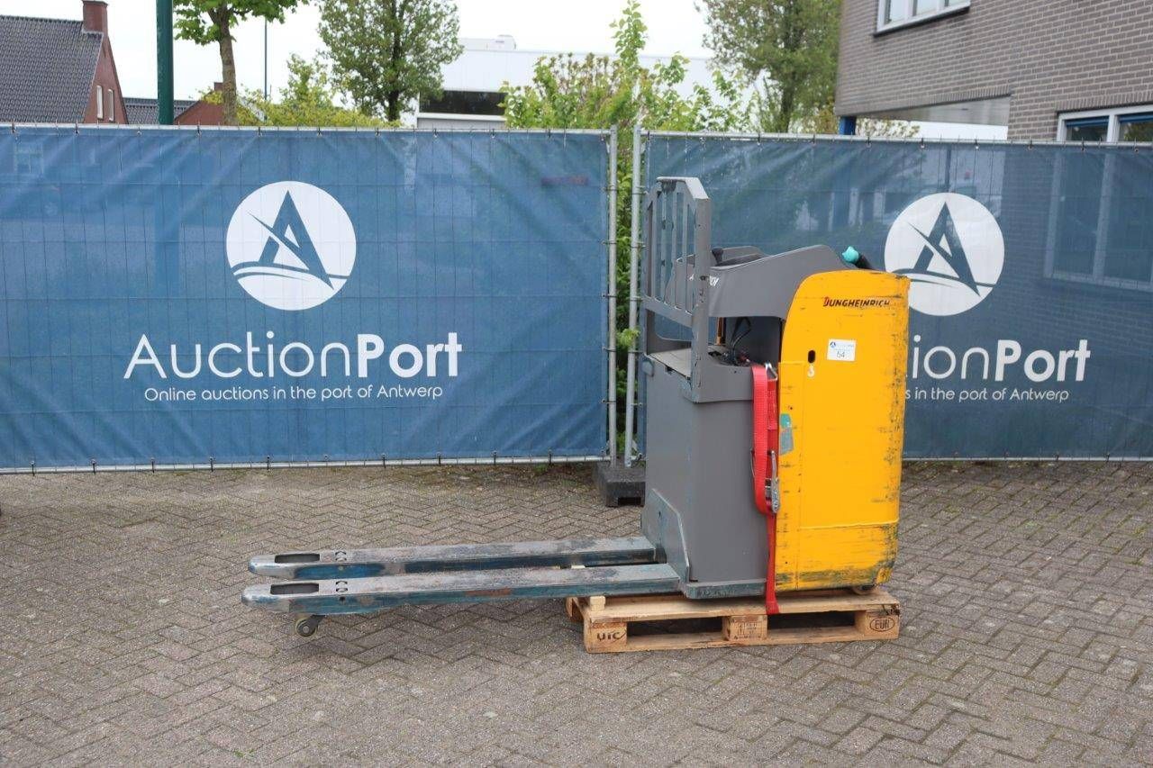 Pallet truck Jungheinrich ESE120 Electric 2000kg 2018