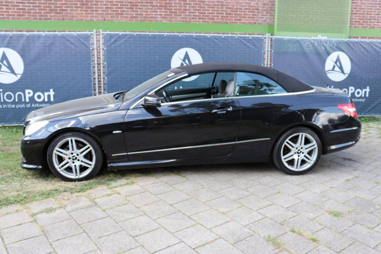 Convertible Mercedes-Benz E 220 CDI Diesel 163hp 2010