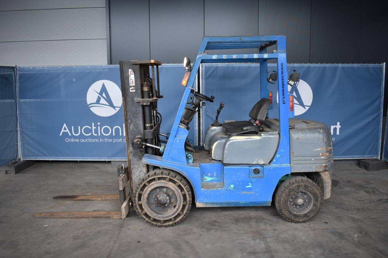 Heftruck Yang FD30 Diesel 3000kg