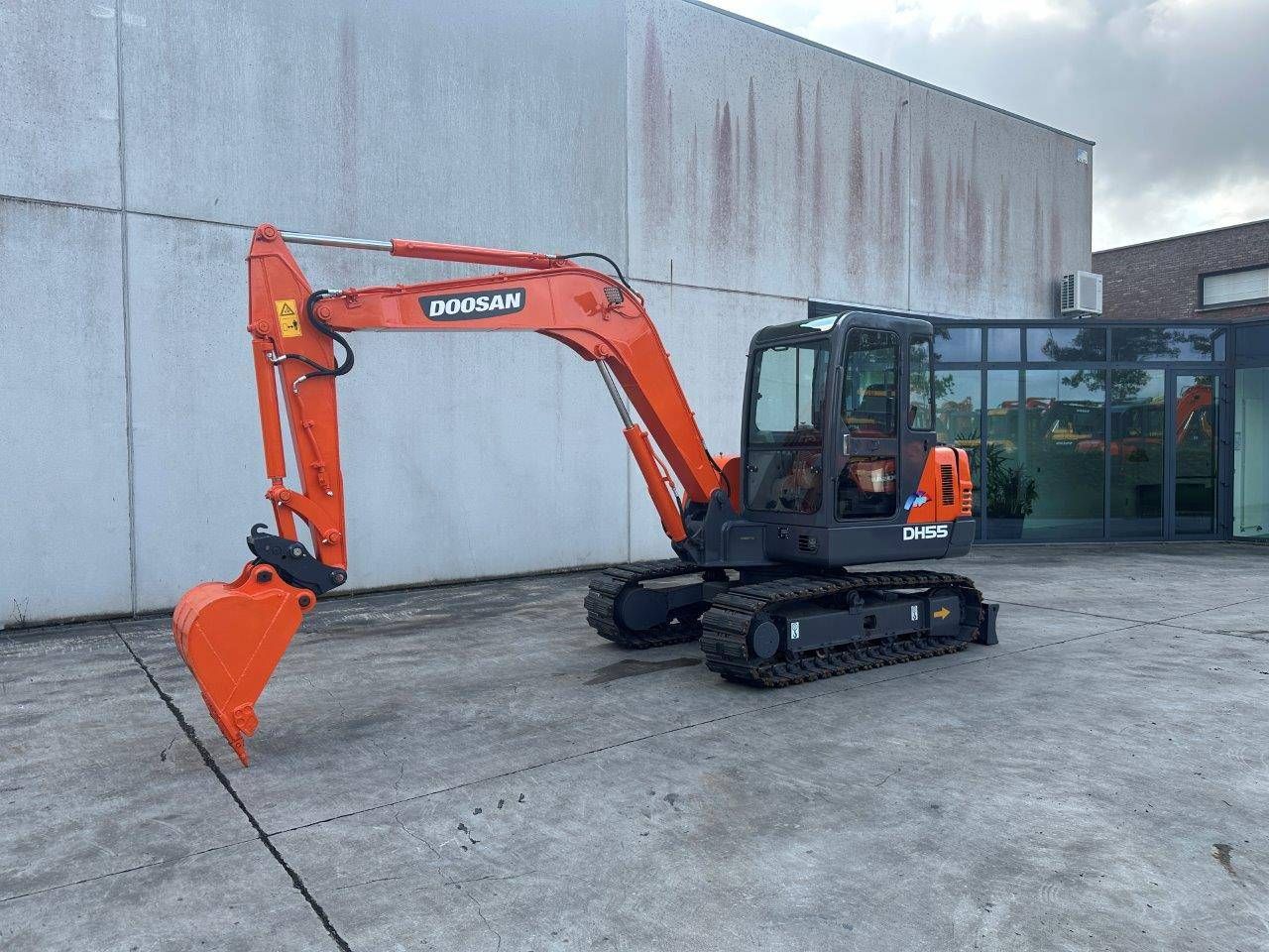 Crawler excavator Doosan DH55-V Diesel 2010