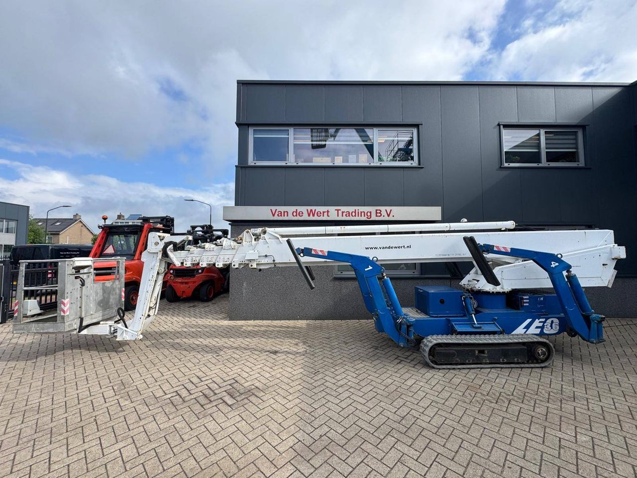 Spider lift Teupen Leo36T Diesel 200kg 35.5m 2006