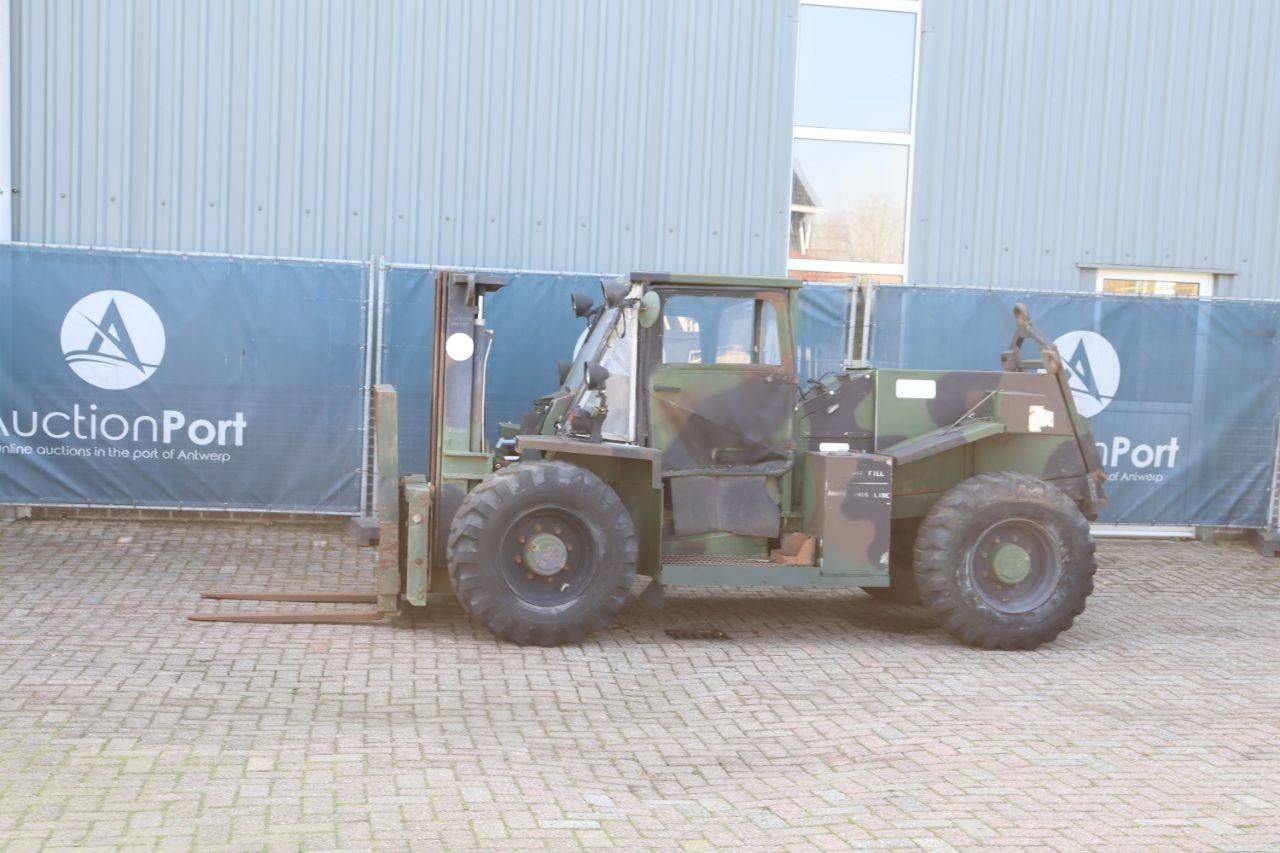 Rough-terrain forklift Diesel