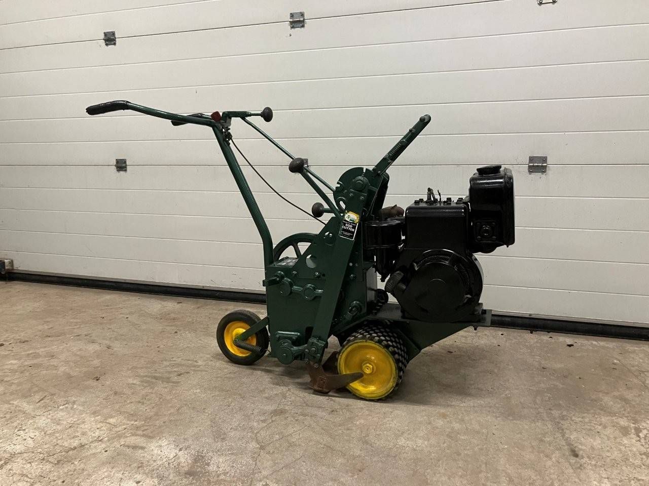 Lawn cutter Ryan JR-4 Petrol