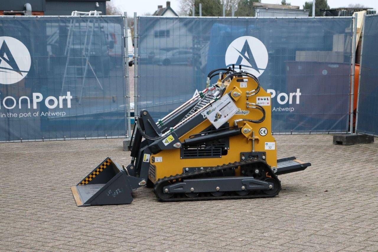 Skid Steer Loader Kingkong XG380 Petrol 2024 New