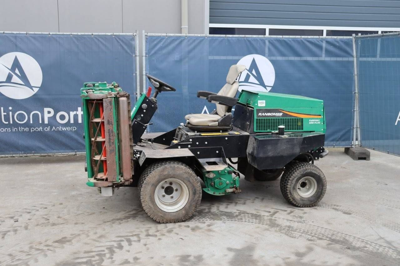 Ransomes Parkway 2250 Plus Diesel Riding Mower