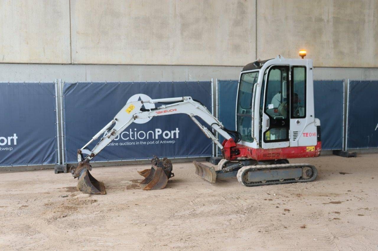 Mini digger Takeuchi TB016 Diesel 14hp 2012