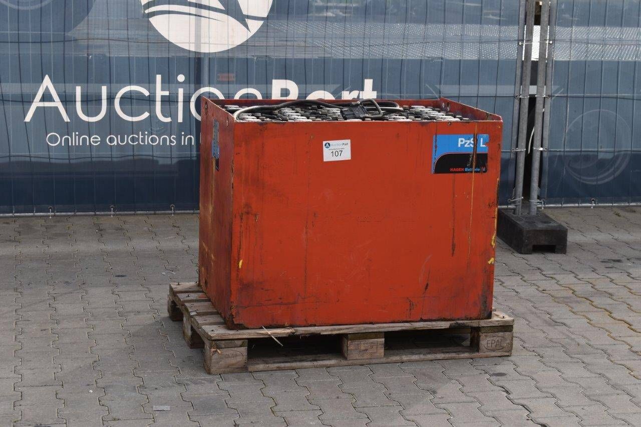 Battery Hagen 4 PZS 560 L