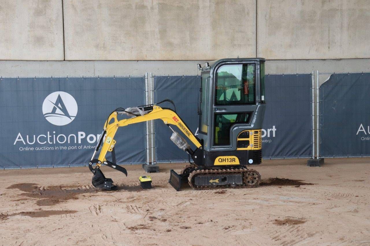 Mini Excavator AGT Industrial QH13R Petrol 2024 New