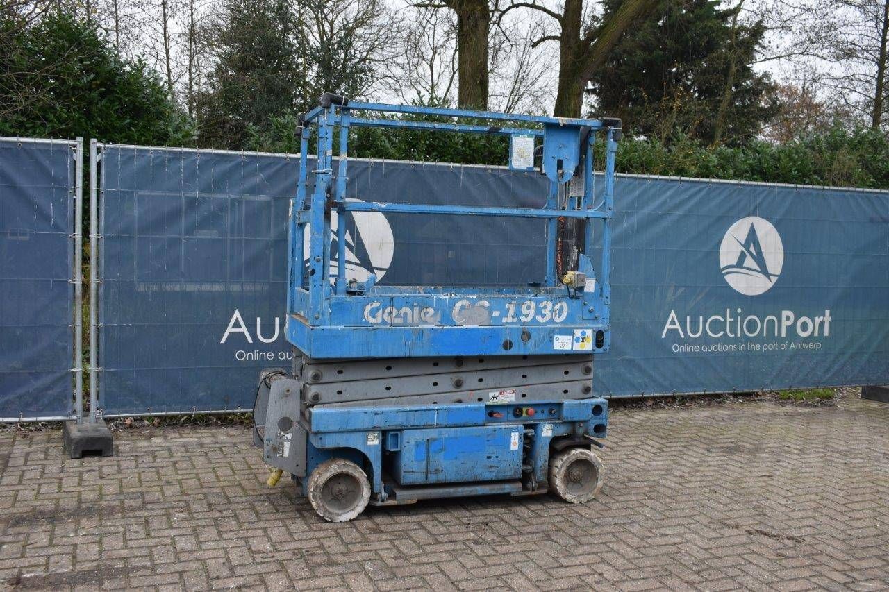 Scissor lift Genie GS-1930 Electric 7.8m