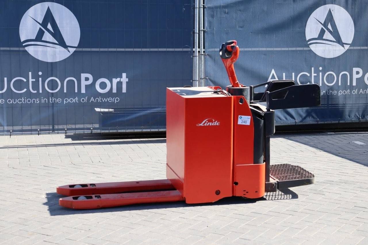 Pallet truck Linde T20 2000kg