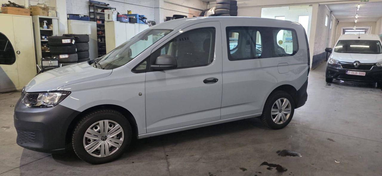 Volkswagen Caddy Diesel 75hp Van 2021 (Margin)