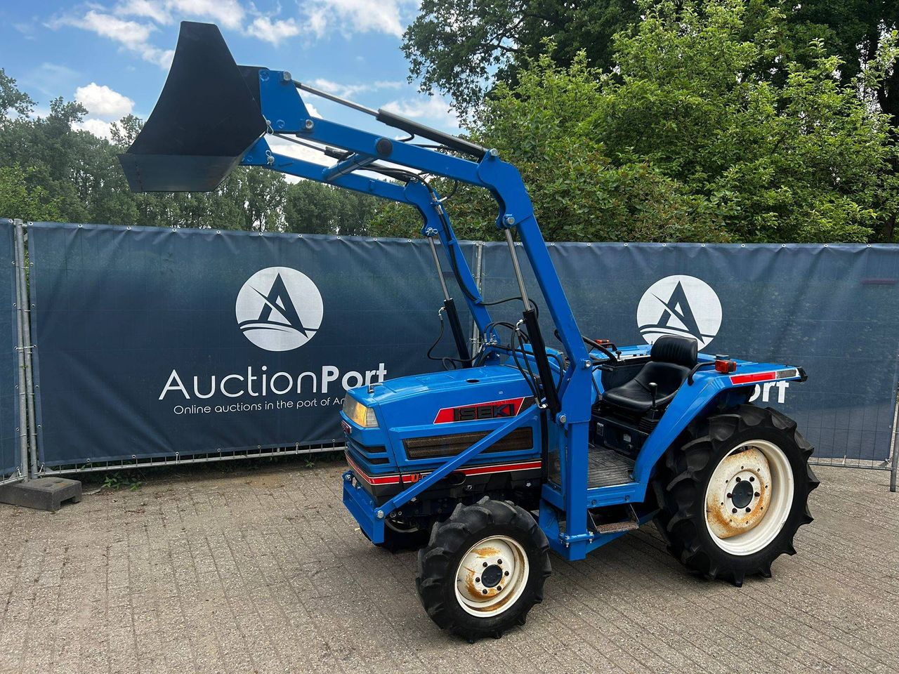Mini Tractor Iseki TA247 Landleader Diesel with New Front Loader