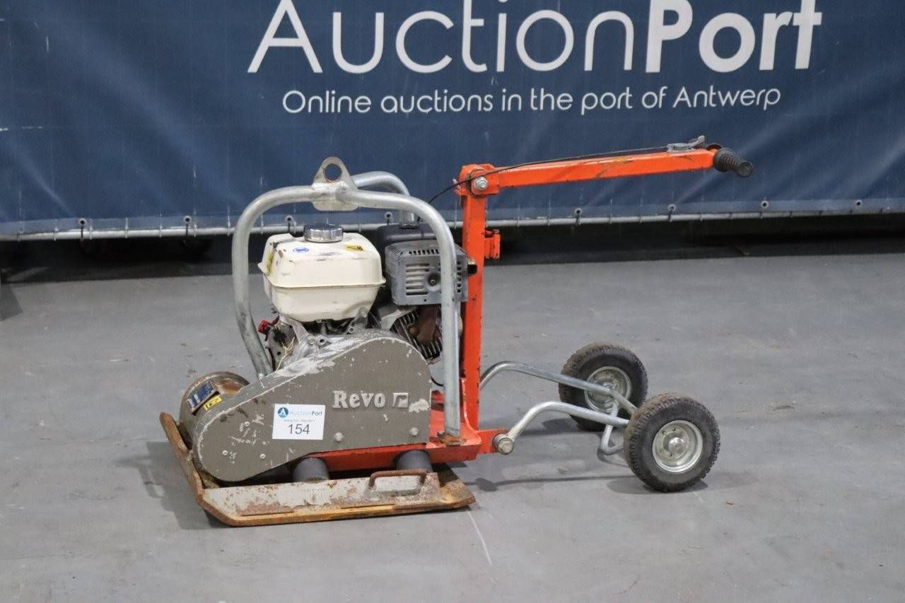 Vibrating plate Revo BVW2500H Petrol 2012