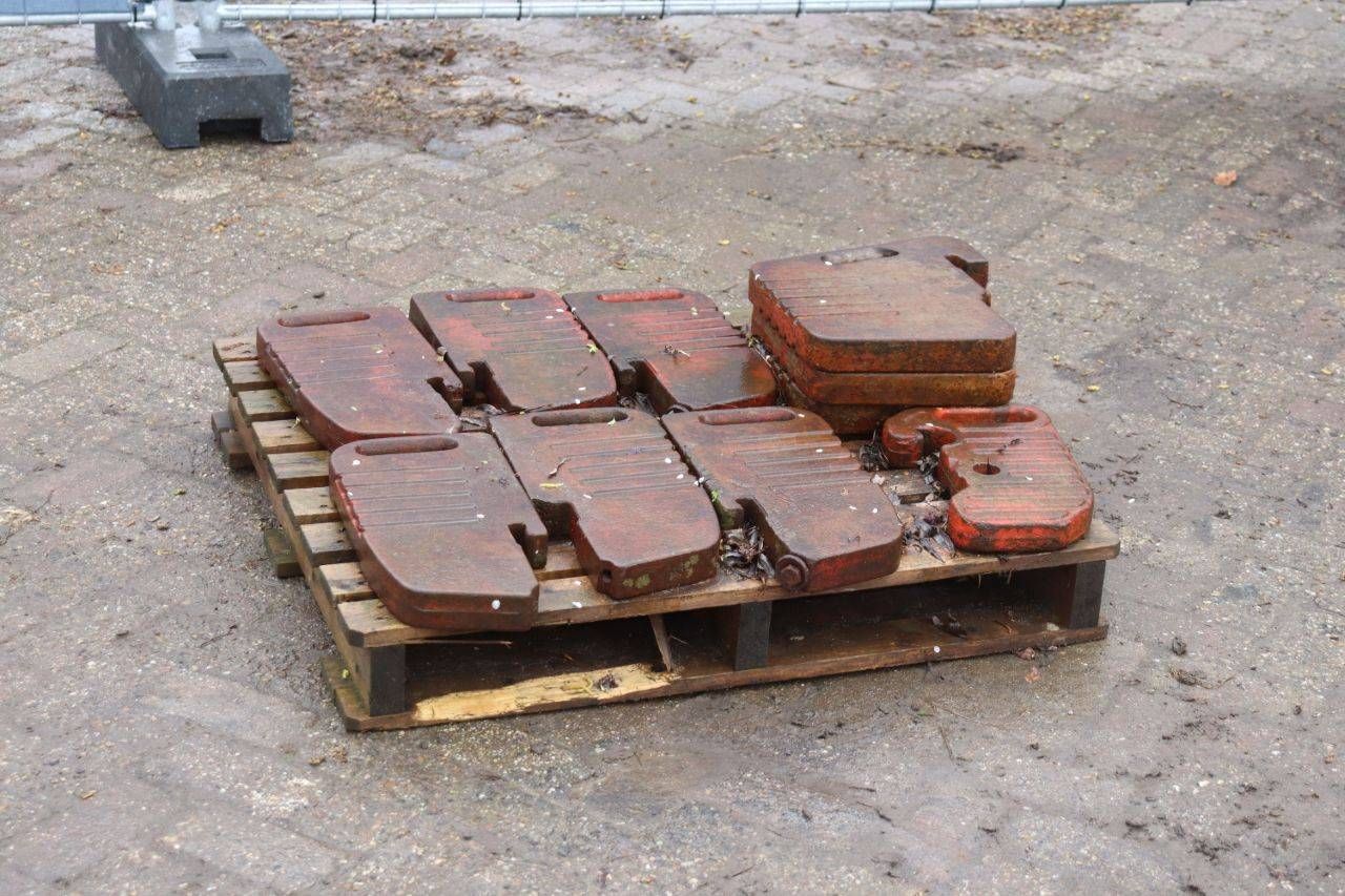 Batch of front weights 10 pieces