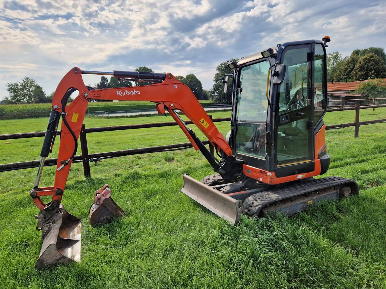 Crawler excavator Kubota U27-4 Diesel