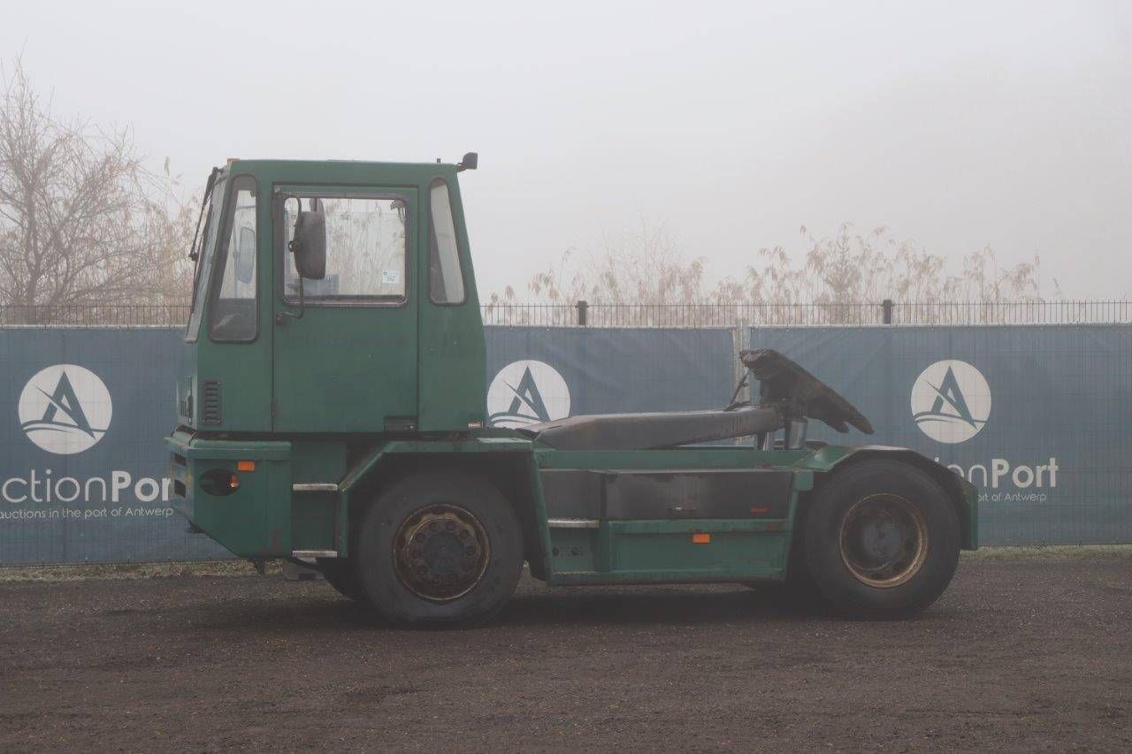 Terminal Tractor Sisu TR161A4L276 Diesel