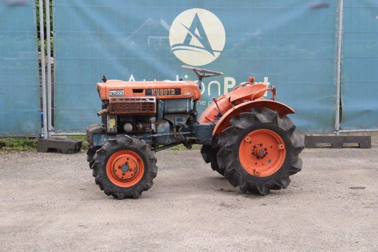 Mini tractor Kubota B7000 Diesel 13hp