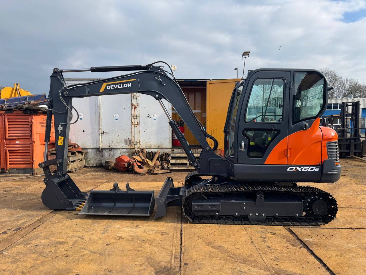 Crawler Excavator Develon DX60E-10N Diesel 2024 New