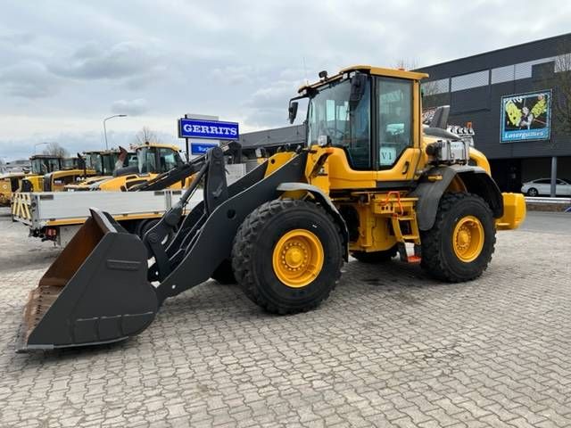 Wheel loader Volvo L90H Diesel