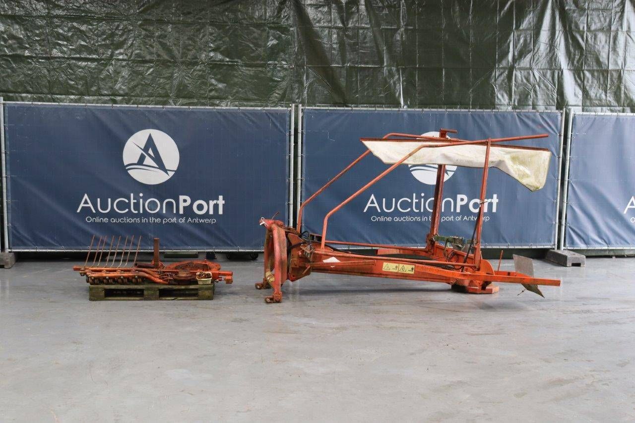 Swath rake Kuhn GA 4511 GM 4.5m 1997