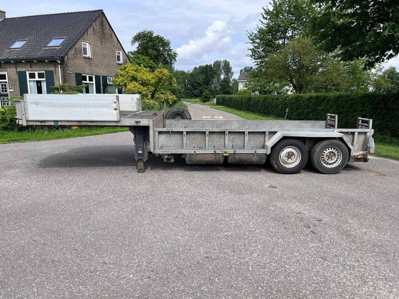 Verdonk VA5000 Flatbed Semi-trailer