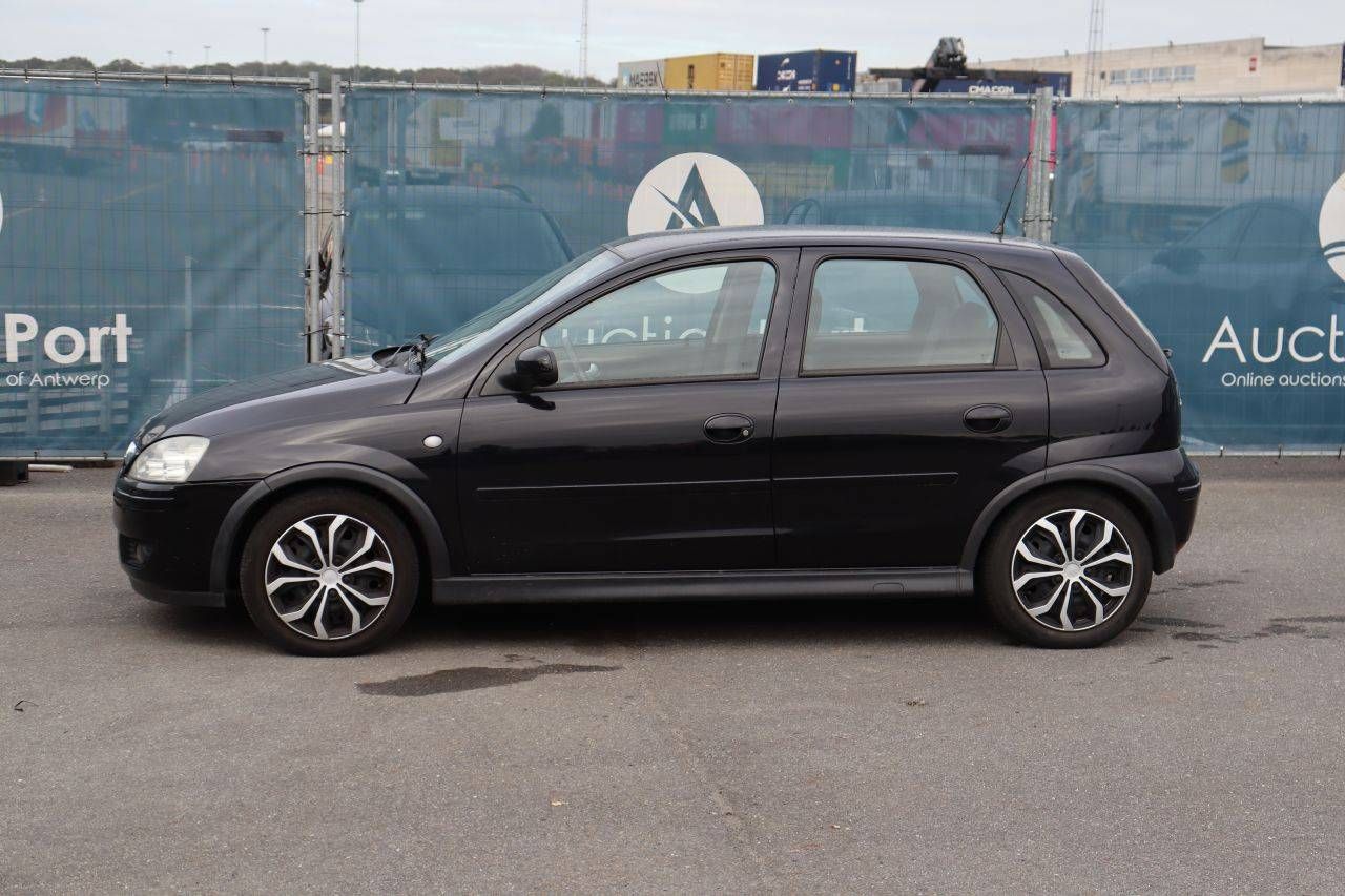 Passenger car Opel Corsa Petrol 80hp 2006 (Margin)