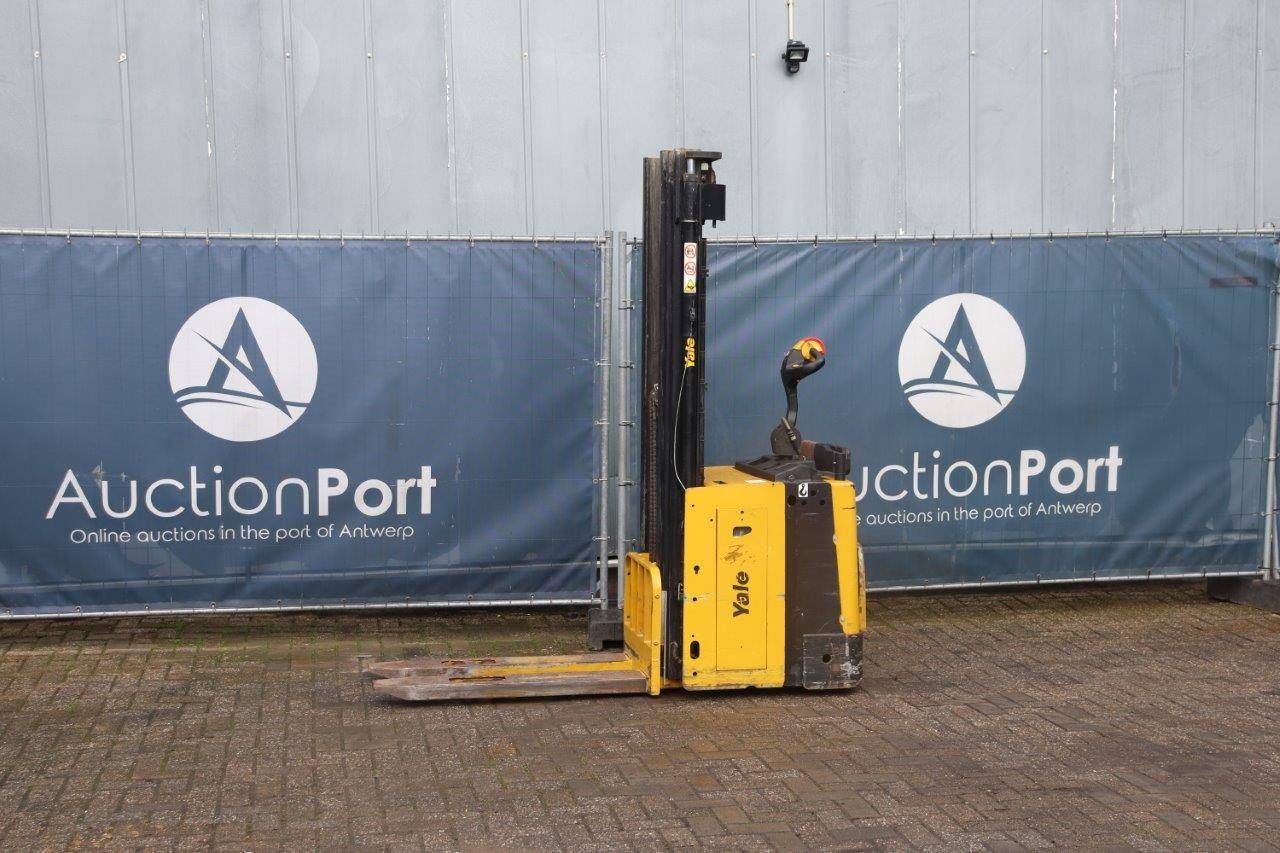Stacker Yale MS15X Electric 1500kg 2011