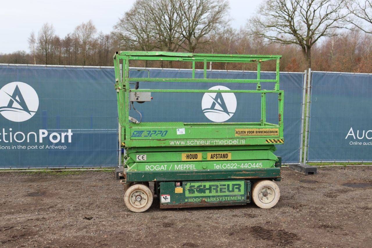 Scissor lift Skyjack SJ 3220 Electric 8.1m 1998
