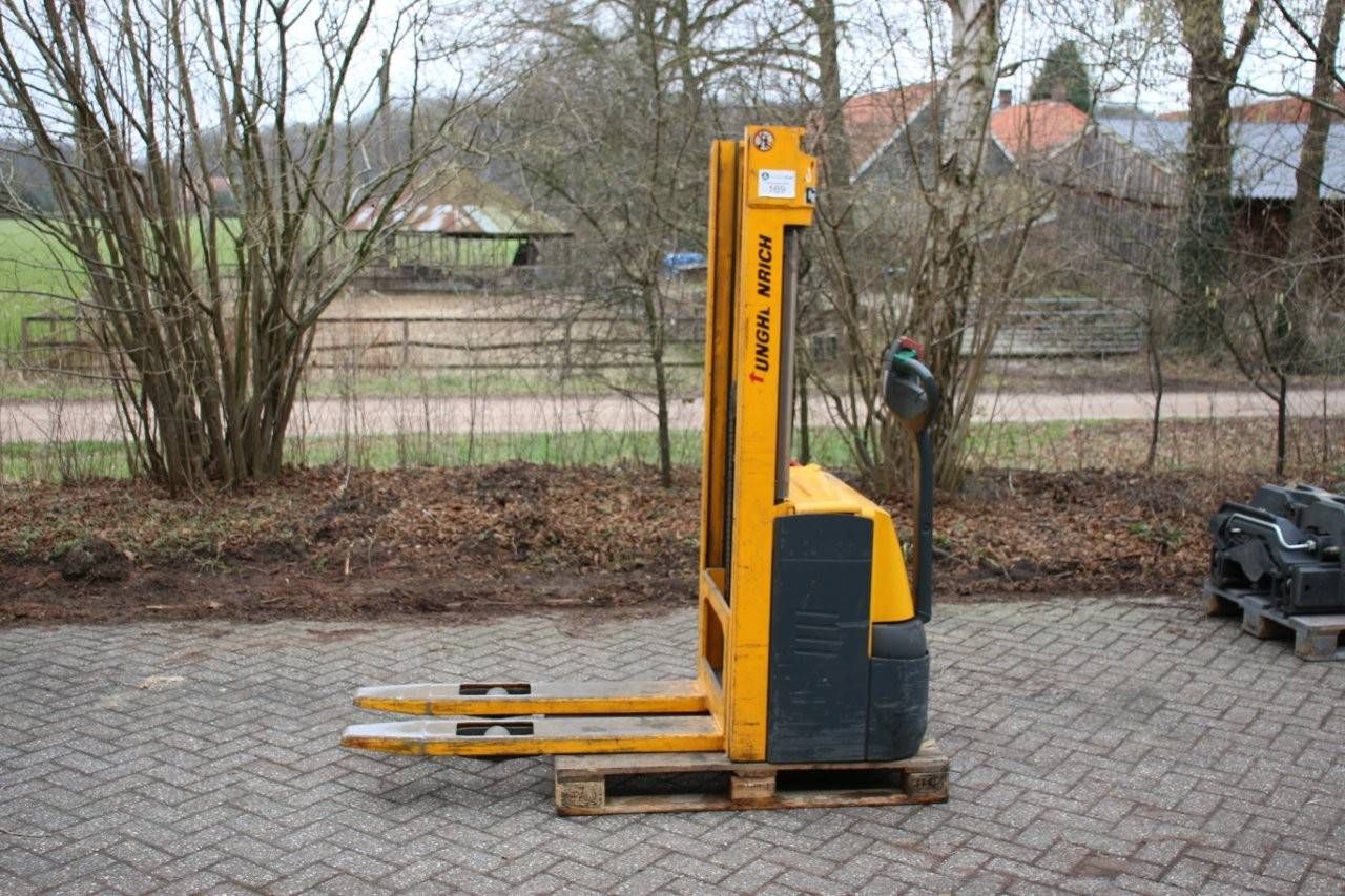 Stacker Jungheinrich EJC 112 Electric 1200kg 2.9m 2011
