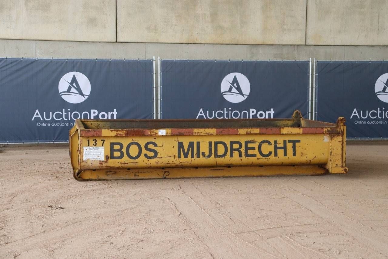 Container