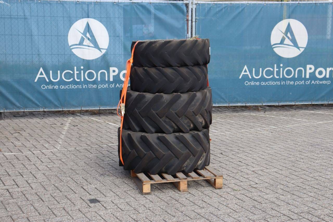 Batch of Agricultural Tires Implement AS504 10.5/80-18 4 Pieces