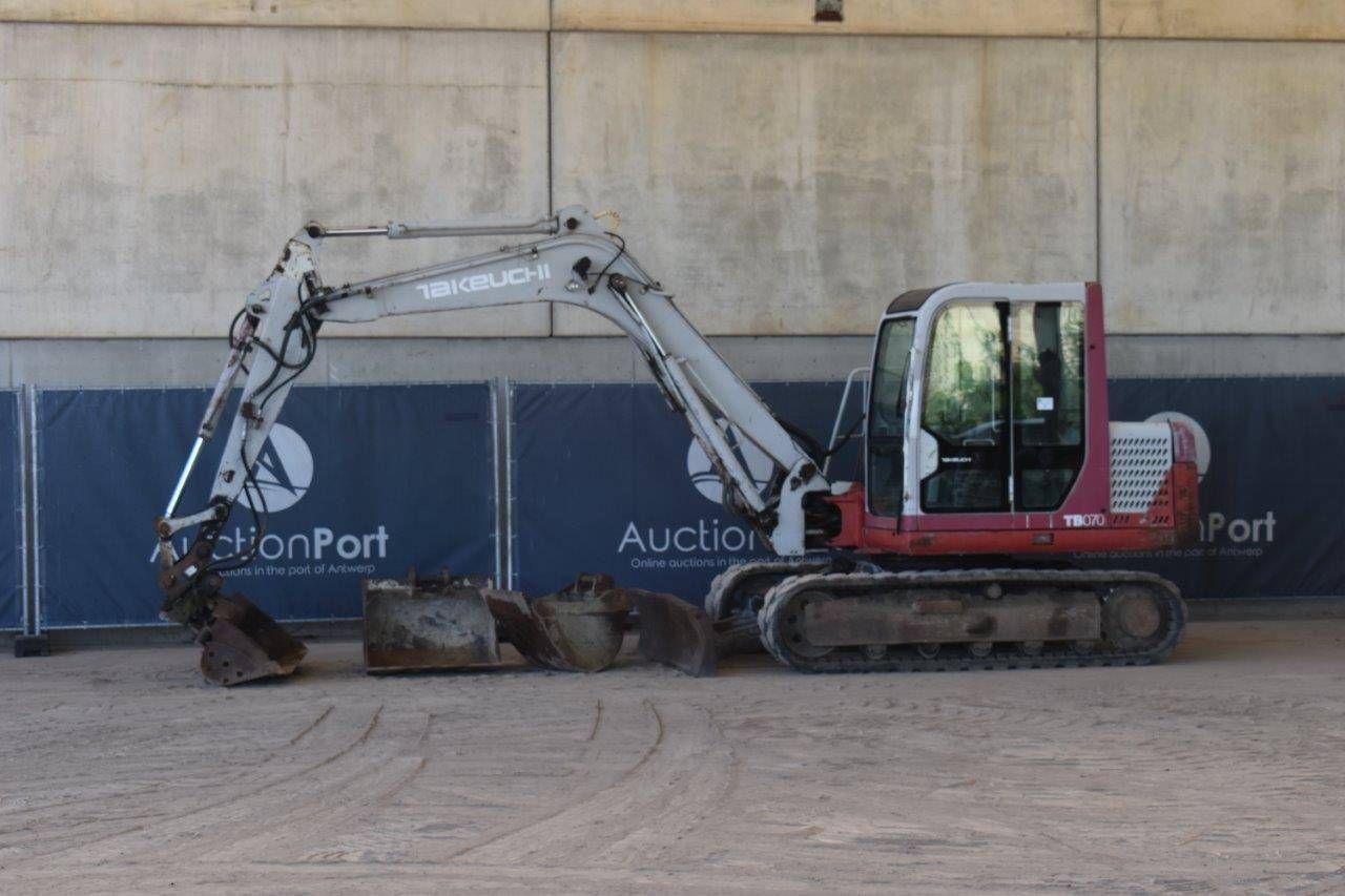 Crawler excavator Takeuchi TB070 Diesel